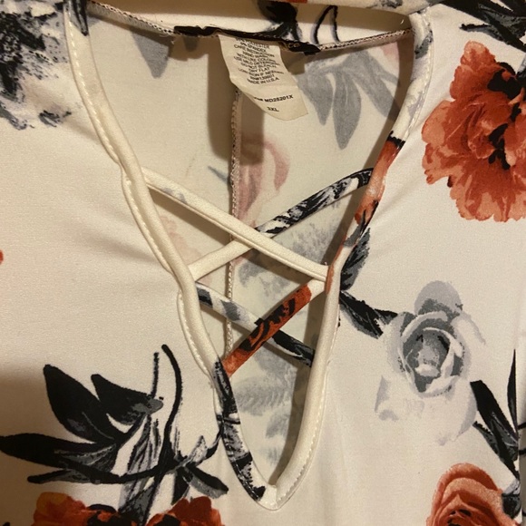 Minette Dress Woman’s size 14-16 - Picture 3 of 6